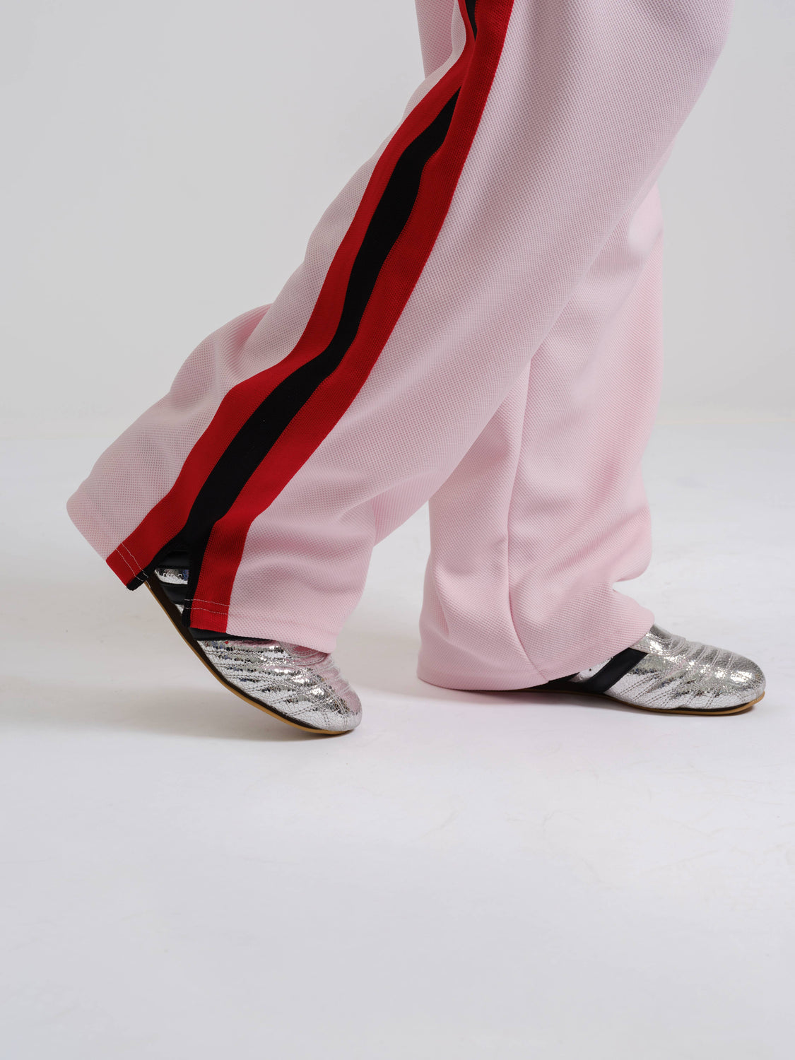 R1 LAX PANT - hover