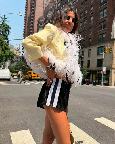 CAFE LEANDRA LAX SHORT SHORTS (BLACK MESH)